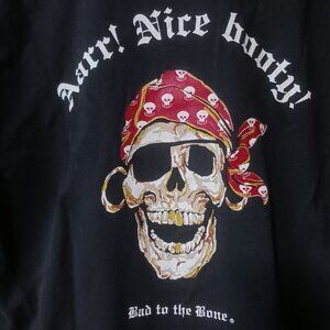 Bad to the Bone Mens Black Pirate Skull St. Maarten Graphic Tee Shirt. Size L